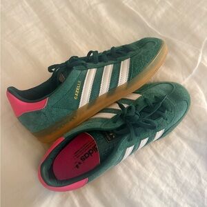 Adidas Gazelle Green Sneakers with Pink Accents